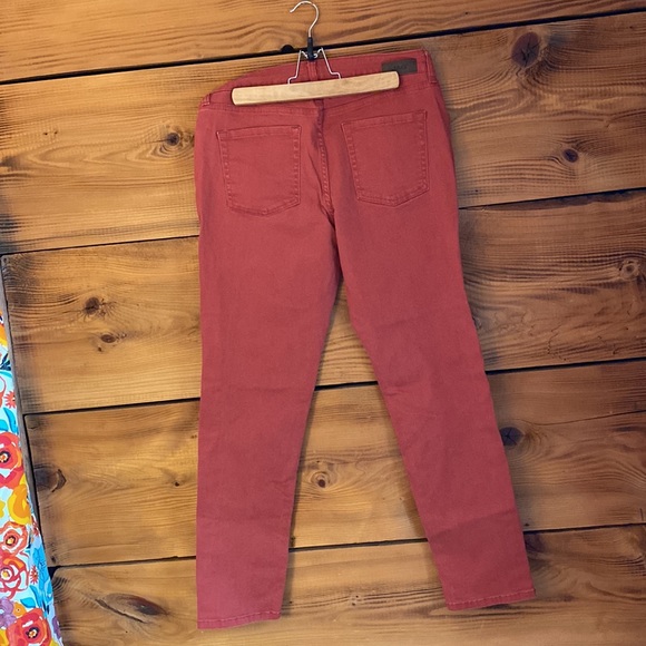 Jeans - Picture 3 of 3